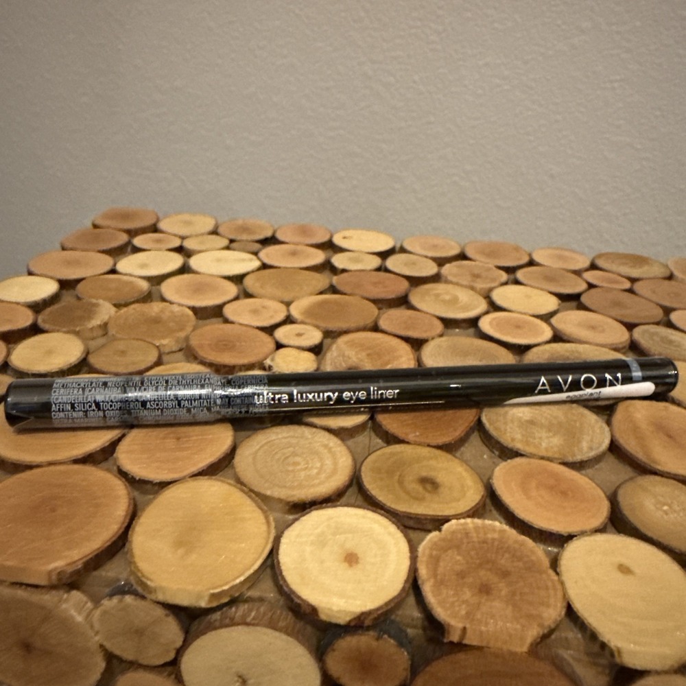 Avon Ultra‎ Luxury Eye Liner Pencil - Eggplant SEALED